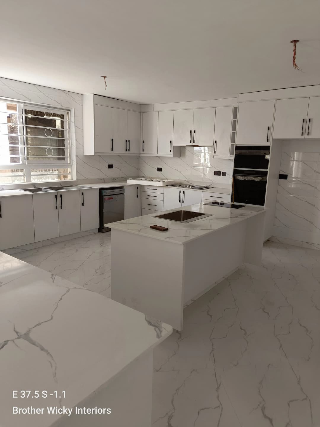 Exquisite Kitchen Cabinetry